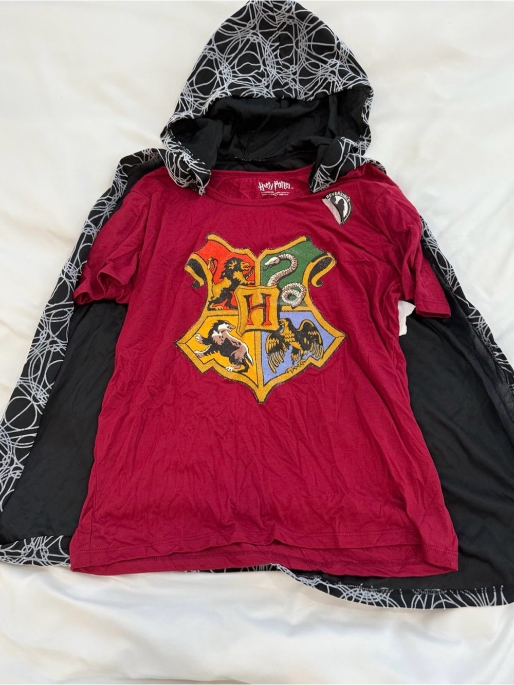 Harry Potter Hogwarts crest shirt with removable cape costume